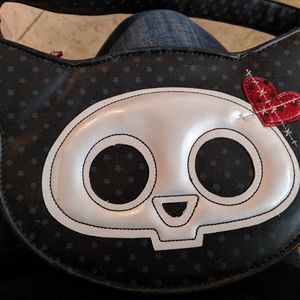 Skelanimals by loungefly cat purse